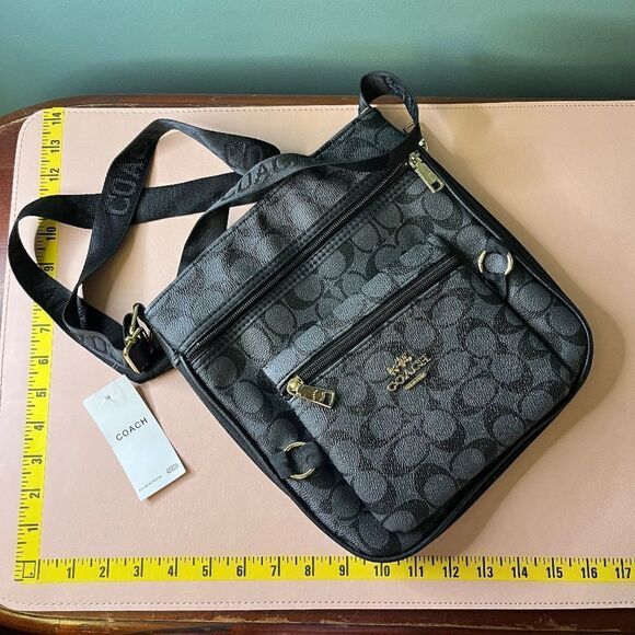 FAKE NEW Coach Purse Bag Black Gray with Dust Bag FAKE NEW